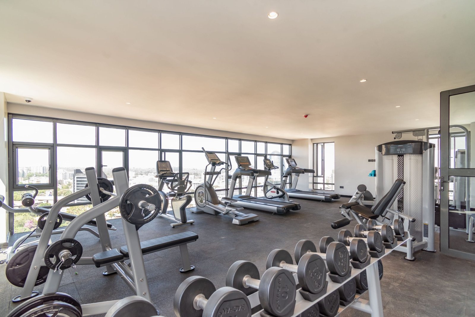 imgi_35_Gym-scaled – Copy Escada Apartments in Westlands, Nairobi | Modern Studio and 2 Bedroom Apartments For Sale