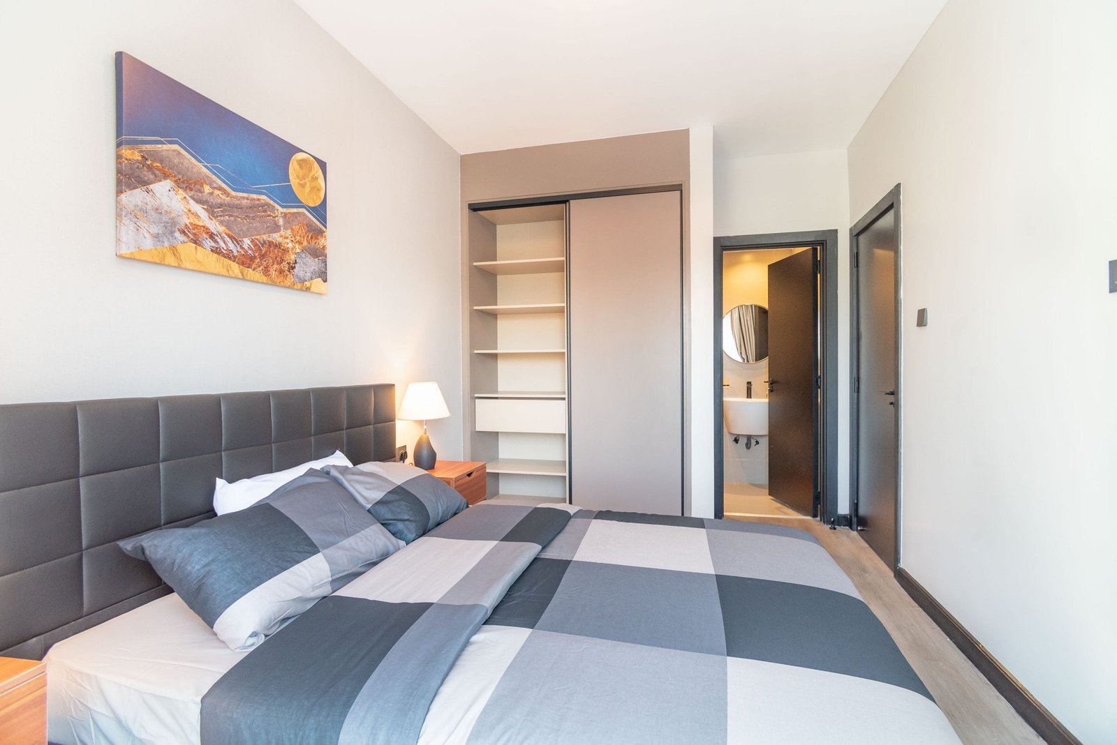 imgi_37_Bedroom-3-scaled – Copy Escada Apartments in Westlands, Nairobi | Modern Studio and 2 Bedroom Apartments For Sale